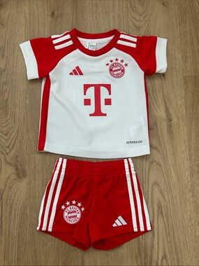 Bayern Munich Kids Jersey Kit Size 6 months